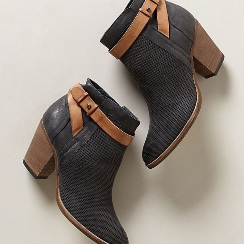 EUC Dolce Vita Anthropologie Heeled Bootie Sz 6.5